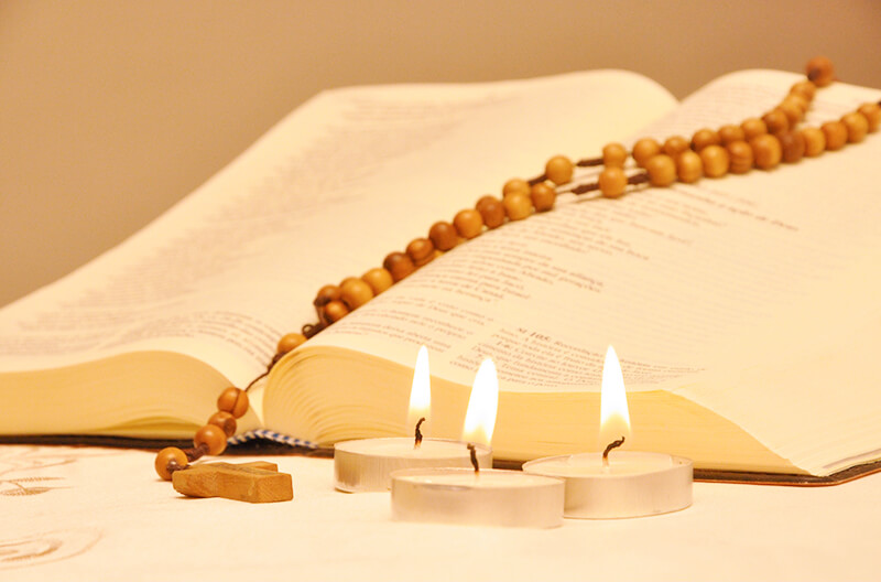 prière du chapelet à Evreux